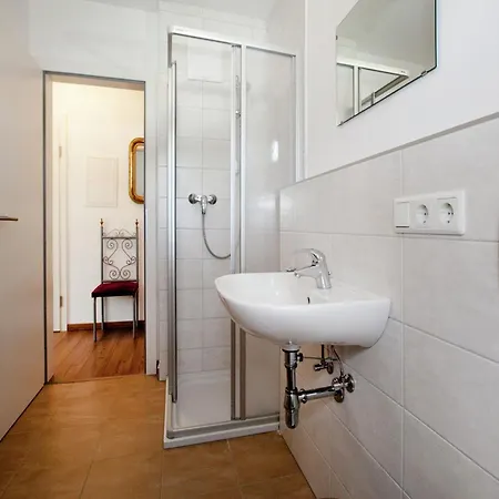 With Terrace In Kaprun, Salzburg, Cleaning Included
