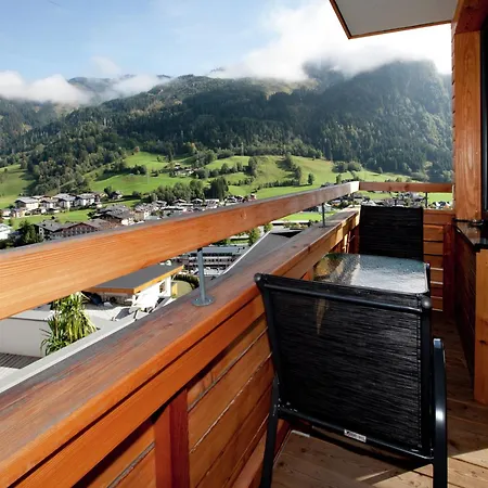 Near Lift & Glacier, Cleaning Included * Kaprun