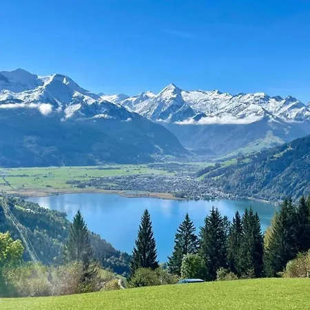 With Terrace In Kaprun, Salzburg, Cleaning Included * كابرون