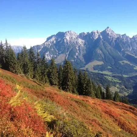 With Terrace In Kaprun, Salzburg, Cleaning Included كابرون